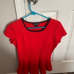 Holiday Shirt, Great preowned condition, fitted and textured marerial